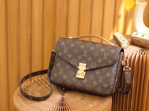 Bag Louis vuitton Metis
