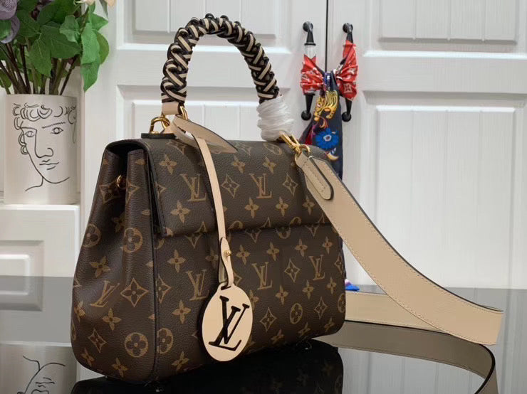Bag Louis vuitton
