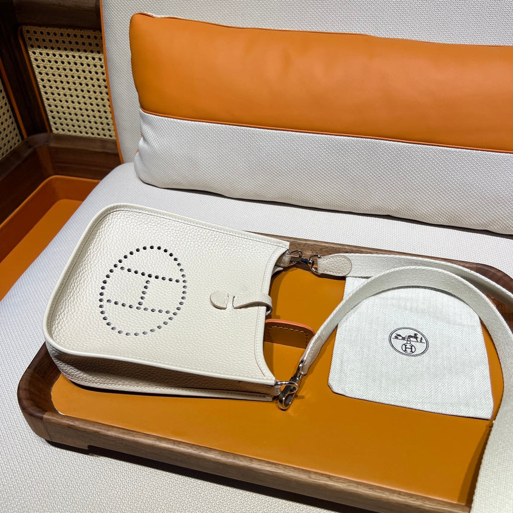 Hermès