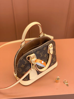 Louis Vuitton Alma