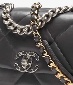 BORSA CHANEL 19