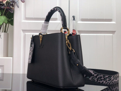 Bag Louis vuitton CAPUC
