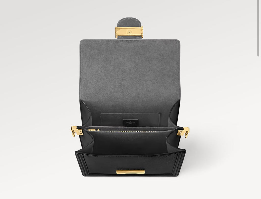 Bag Louis vuitton Dauphine MM