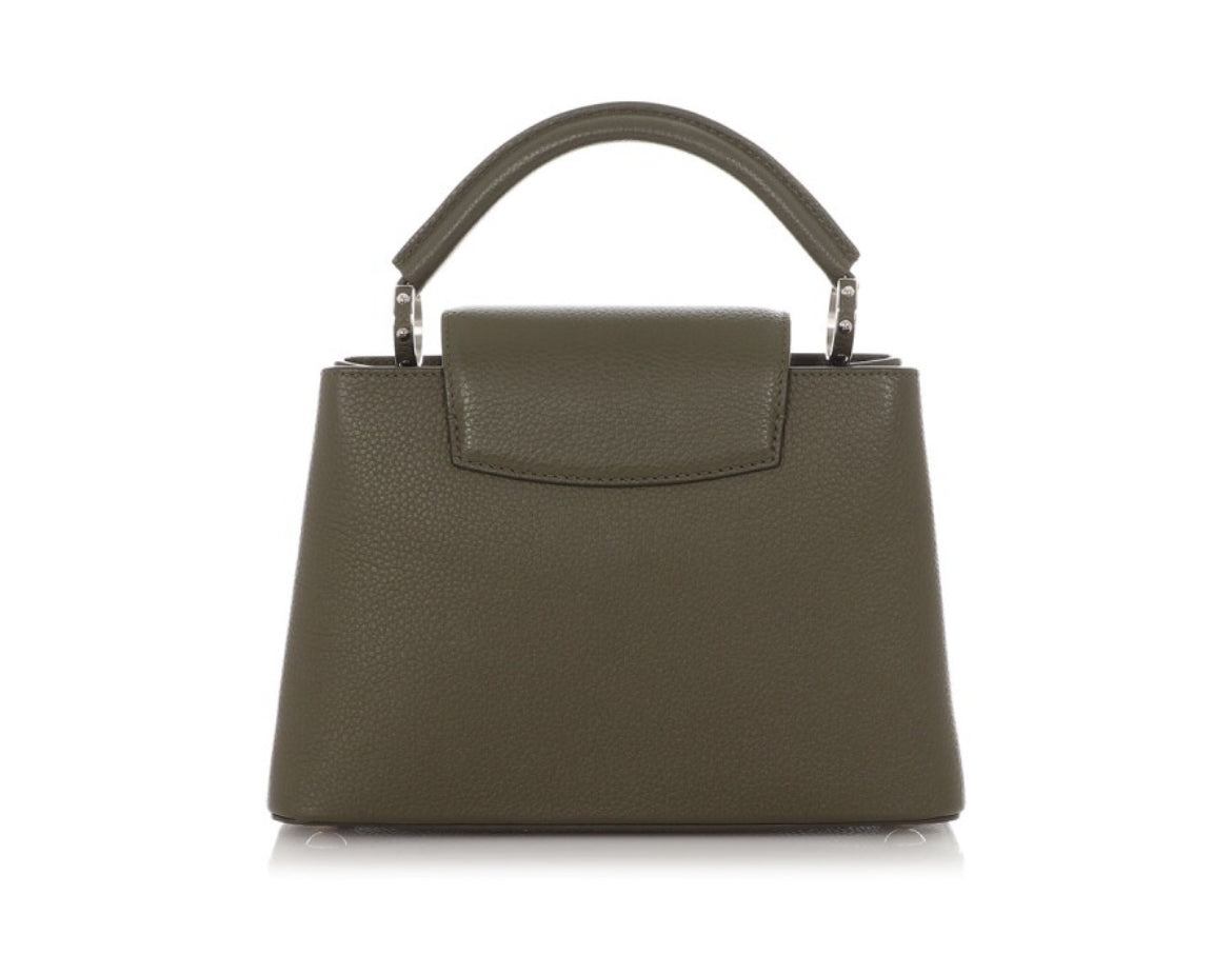 Louis Vuitton
Khaki Capucines BB Silver Hardware