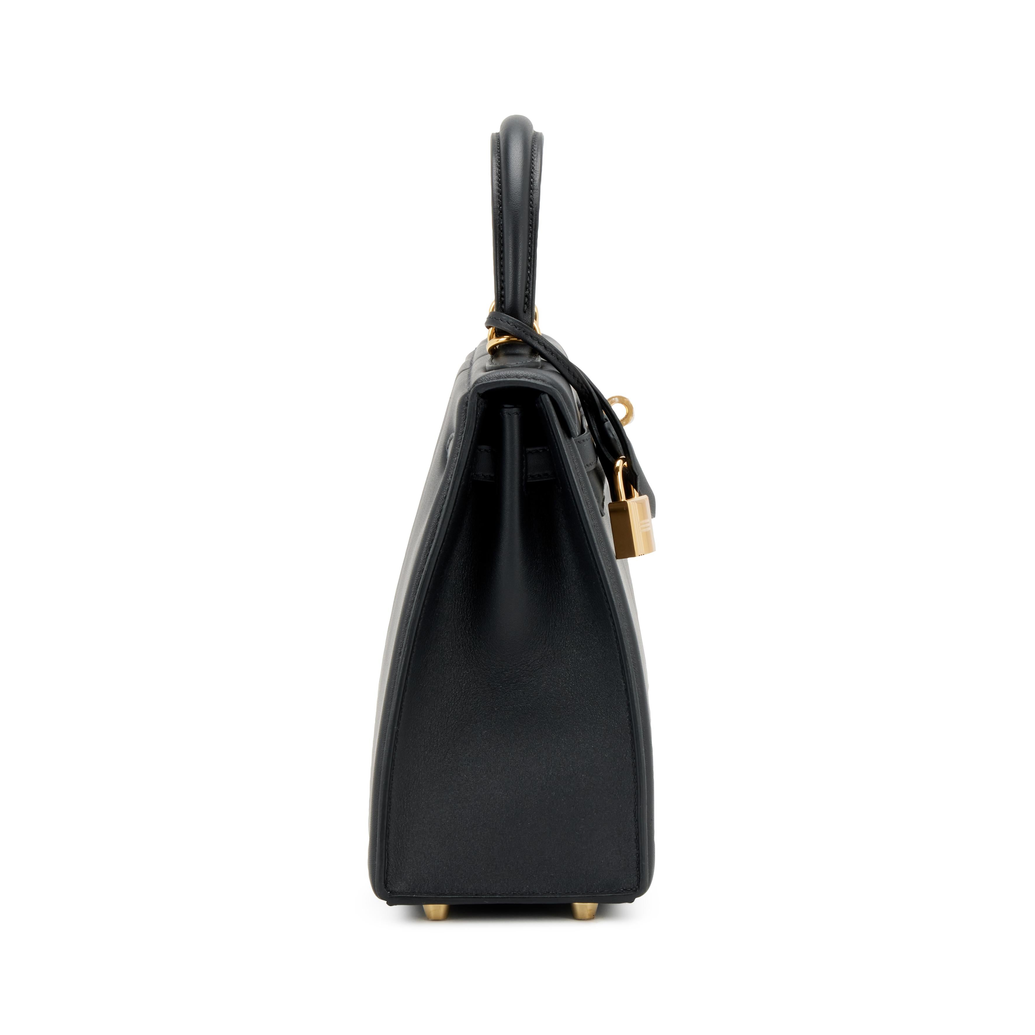 Hermès
Black Swift Kelly Padded Sellier 25 Gold Hardware, 2022