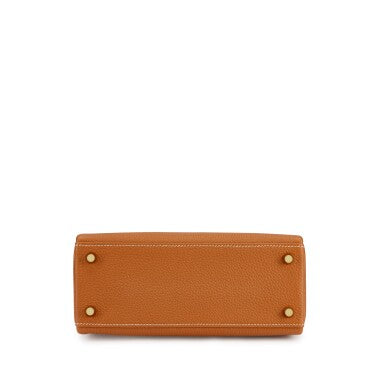 Hermès Gold Togo Kelly 25 Retourne Gold Hardware, 2020