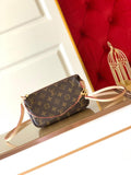 LOUIS VUITTON POCHETTE ACCESSOIRES NM
