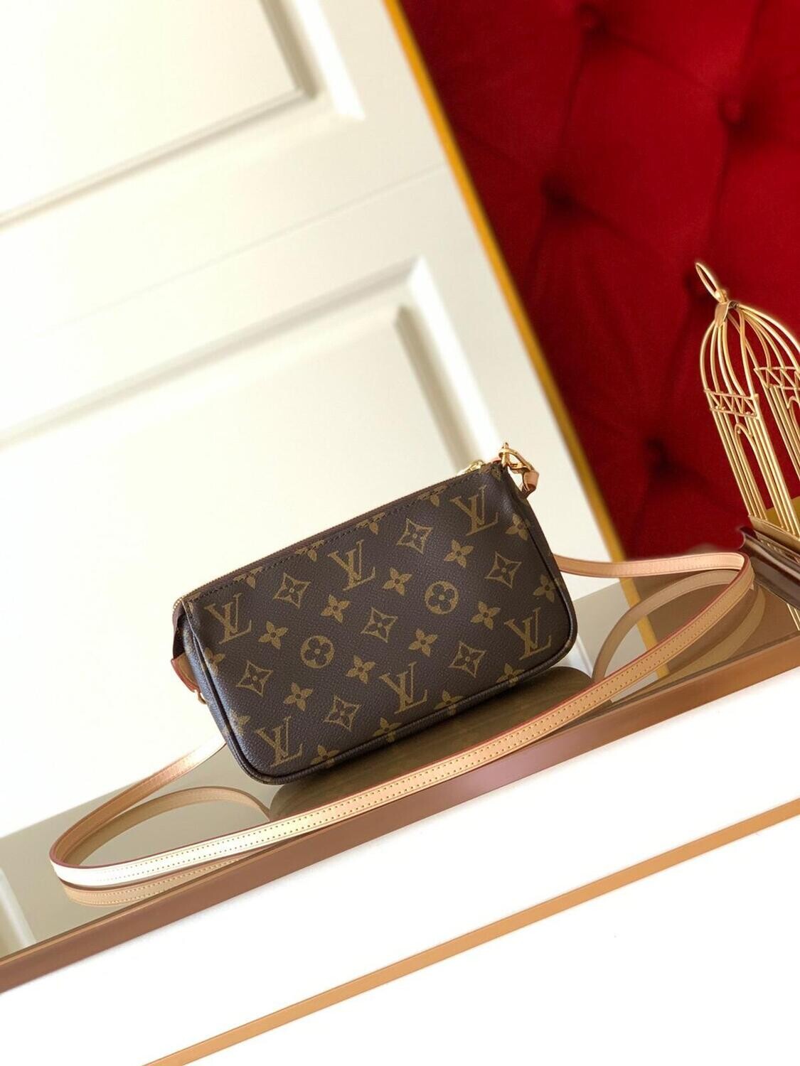 LOUIS VUITTON POCHETTE ACCESSOIRES NM