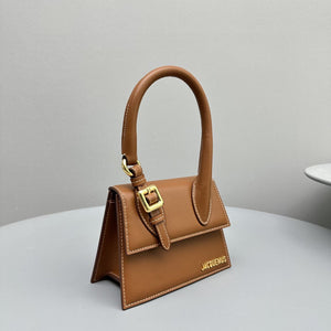 JACQUEMUS