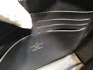Louis vuitton POCHETTE VOJAGE