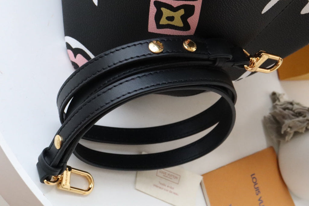 Bag Louis vuitton  NÉONOÉ